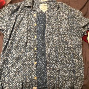 Luckybrand buttondown t shirt